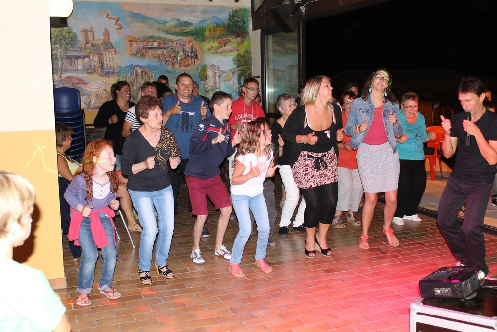 לאוולאנה Camping Le Pre Cathare מראה חיצוני תמונה